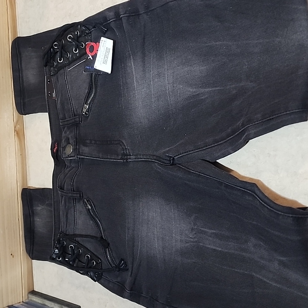 Vintage BONGO jeans size 9 NWT